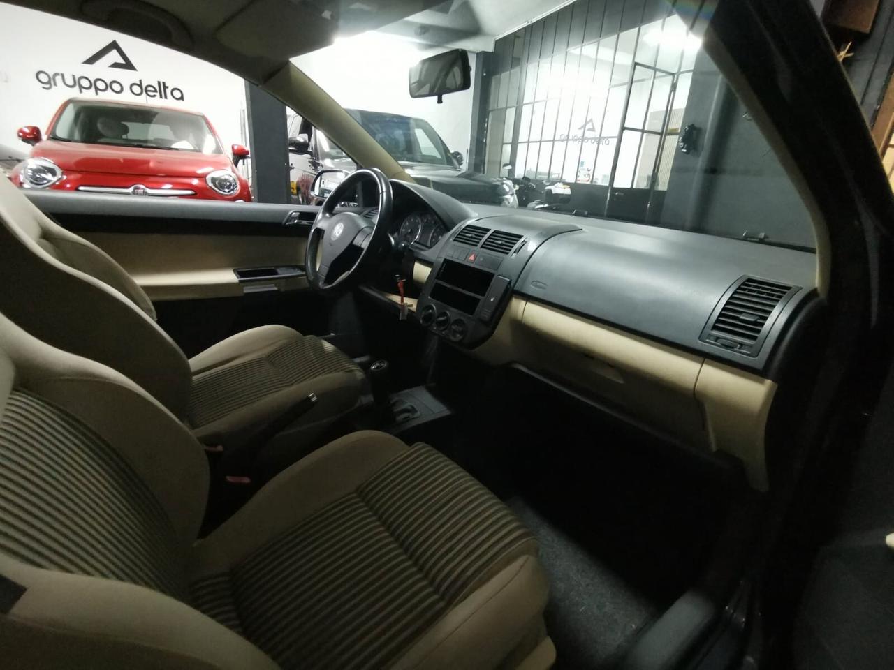Volkswagen Polo 1.4 Comfortline NEOPATENTATI GARANZIA 12 MESI