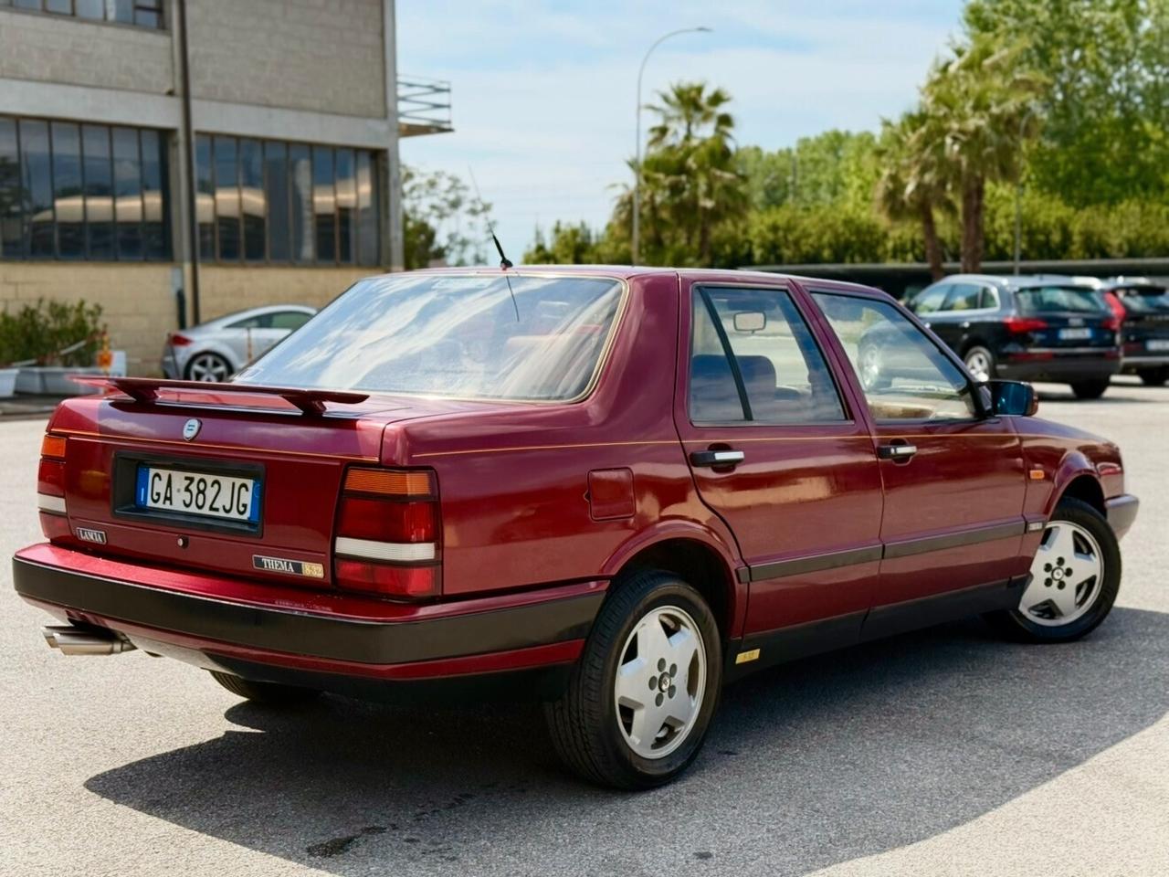 Lancia Thema Ferrari 8:32 V8