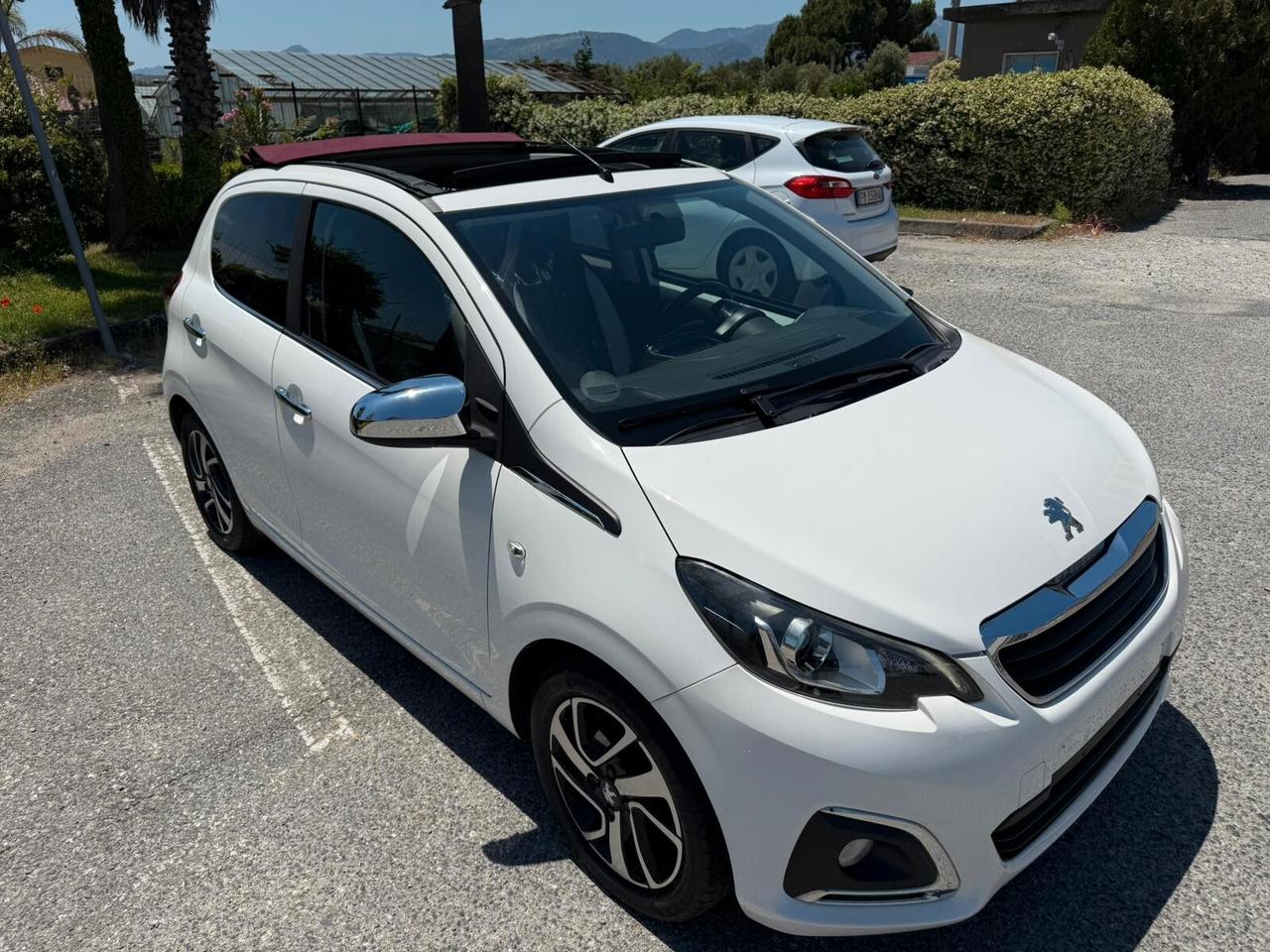 Peugeot 108 PureTech 82 5 porte Allure TOP! Cabrio