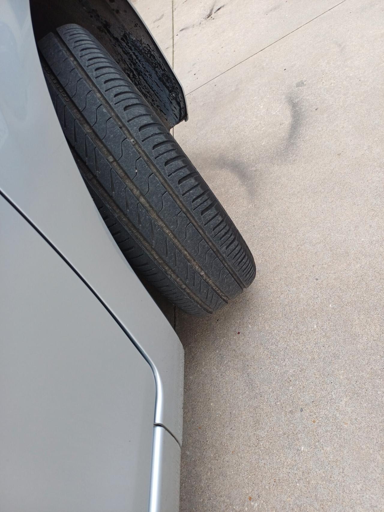 Peugeot 108 VTi 68 5 porte Allure