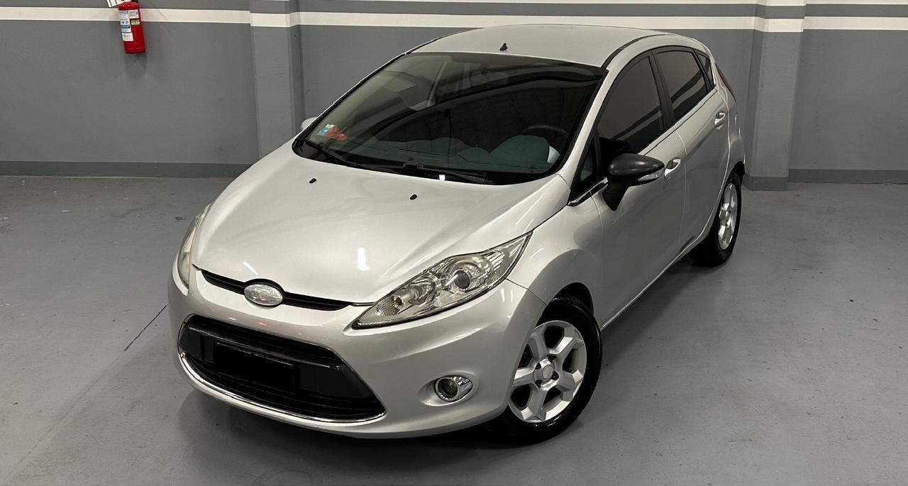 Ford Fiesta 1.4 TDCi 5p. Titanium