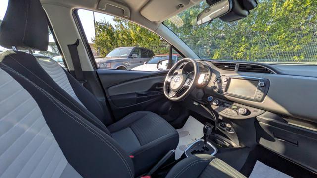 TOYOTA Yaris Hybrid 1.5cc 72cv CAMERA POST. AUTOMATICA