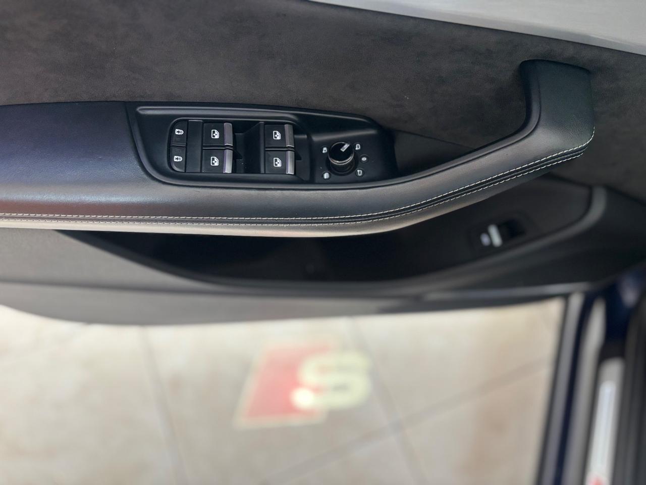 Audi Q8 55 TFSI quattro tiptronic S LINE X 2 TETTO MATRIX PERMUTE FINANZIAMENTI