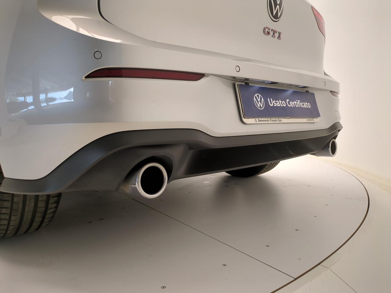 Volkswagen Golf GTI 2.0 TSI DSG