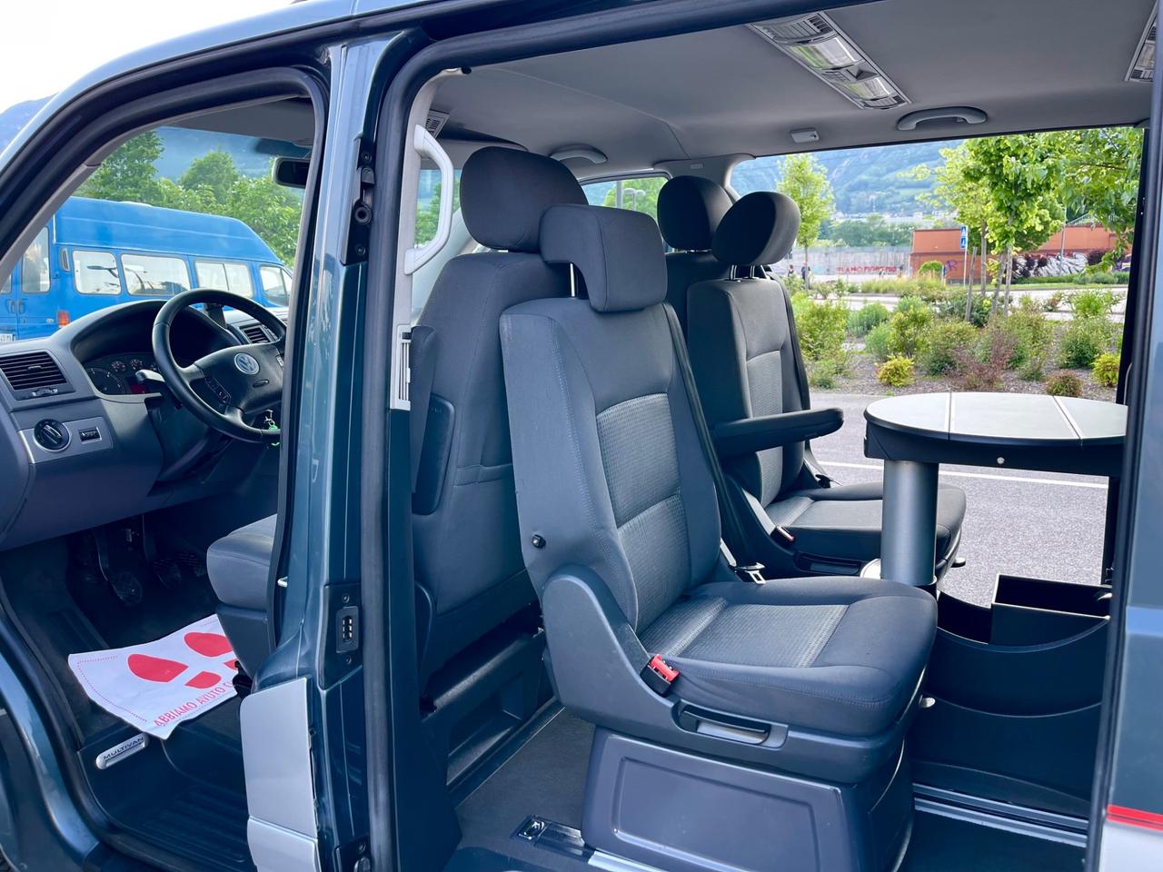 Multivan 2.5 TDI/174CV 4motion (4x4) 7posti,manuale 6m.