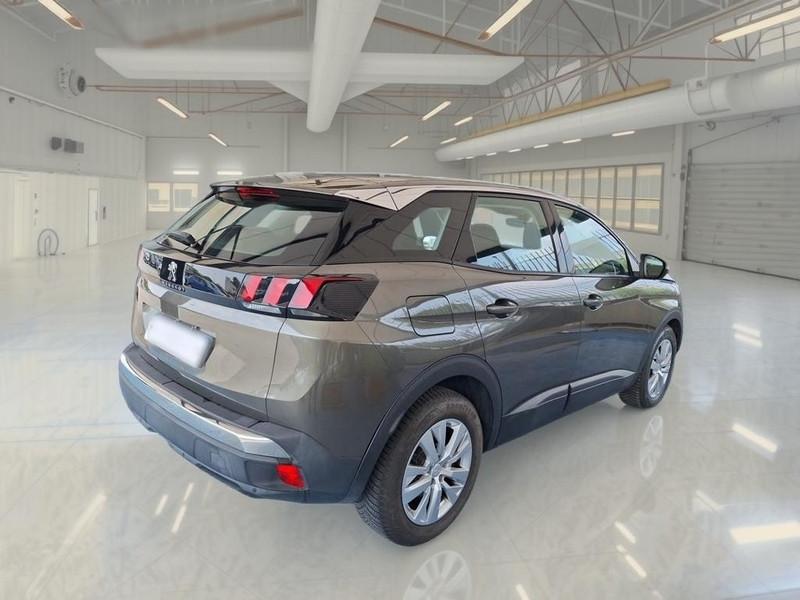 PEUGEOT 3008 BLUEHDI 130 SES BUSINESS SUV