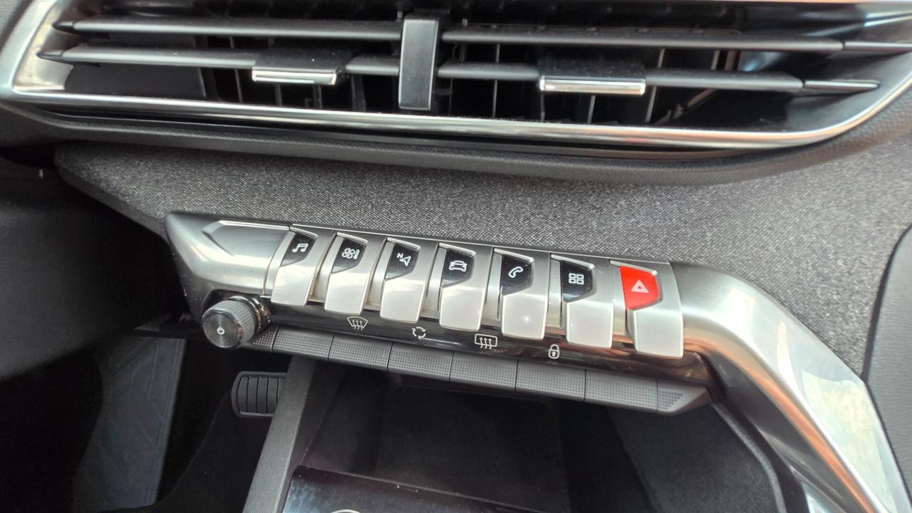 Peugeot 5008 BlueHDi 130 S&S EAT8 Allure Pack