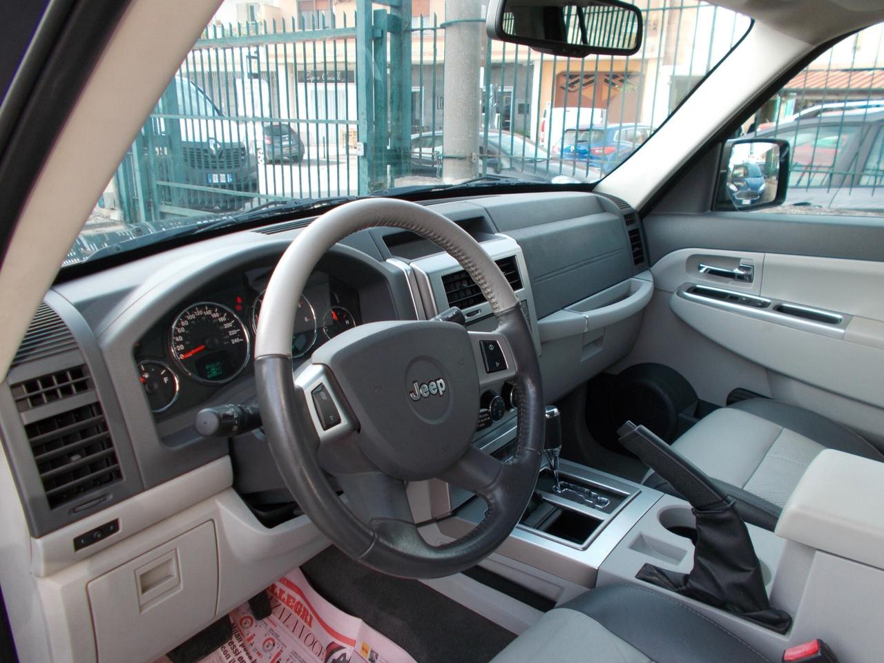 Jeep Cherokee 2.8 CRD DPF Limited Auto