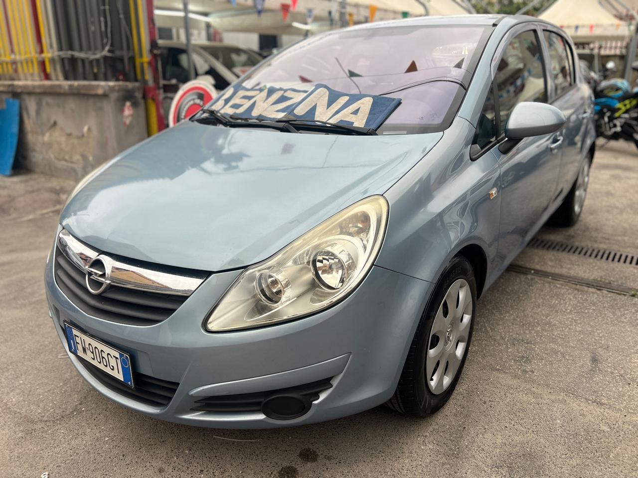 Opel corsa 1.2 Benzina Anno 2009