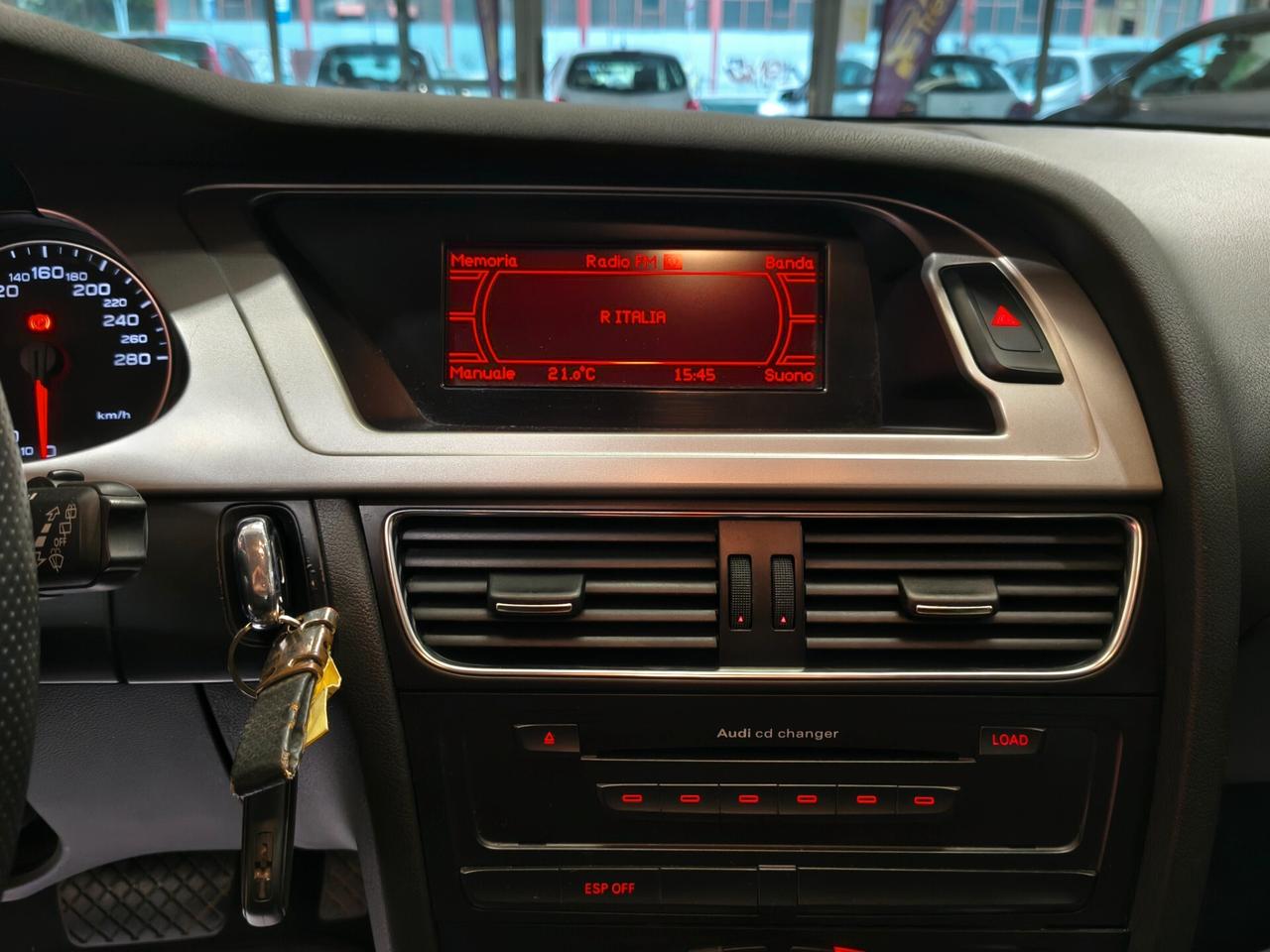 Audi A4 2.0 TDI 143CV MULTITRONIC 98.000 KM