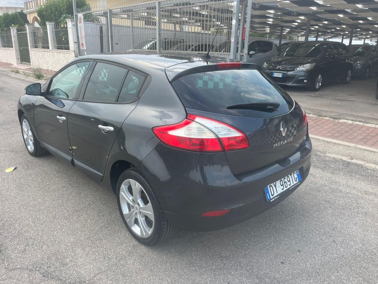 Renault Megane Mégane 1.5 dCi Luxe Unipro 2009