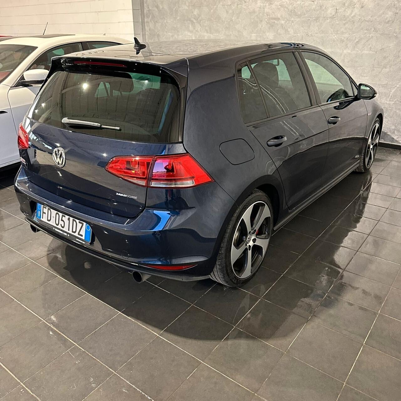 Volkswagen Golf GTI Golf GTI Performance 2.0 TSI DSG 5p. BlueMotion Technology