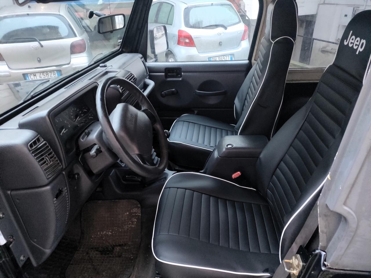 Jeep Wrangler 4.0 4posti ASI Sport