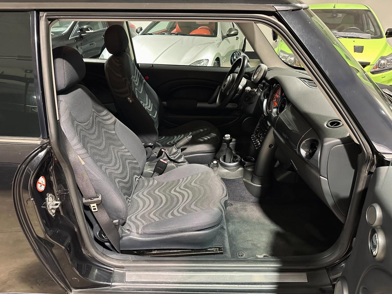 Mini One D CLIMA-NEOPATENTATI