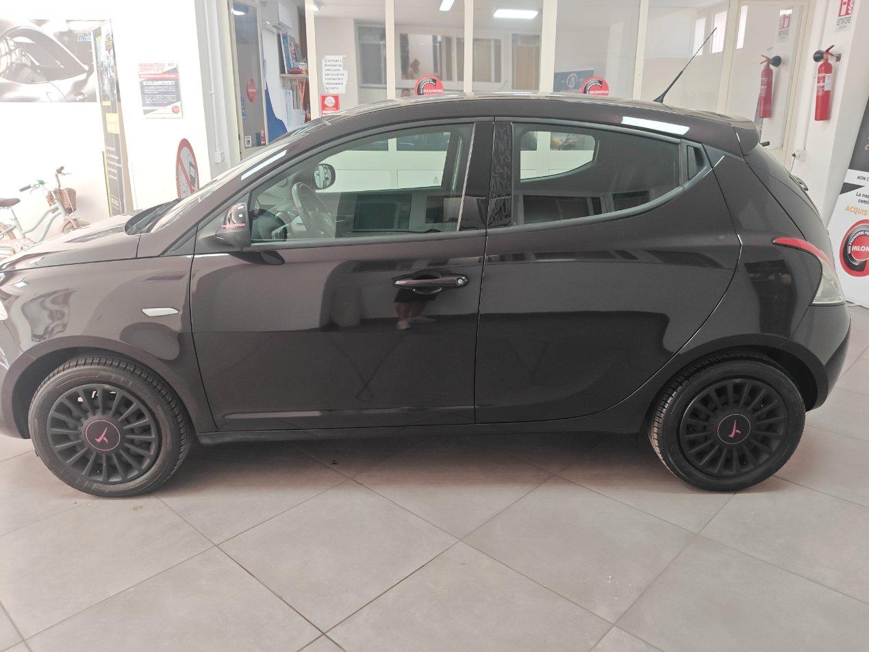 Lancia Ypsilon 5 Porte Ypsilon 1.2 8v Elefantino s&s 69cv E6