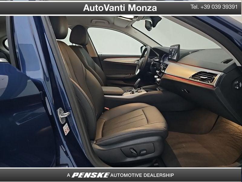 BMW Serie 5 520d mhev 48V Business auto