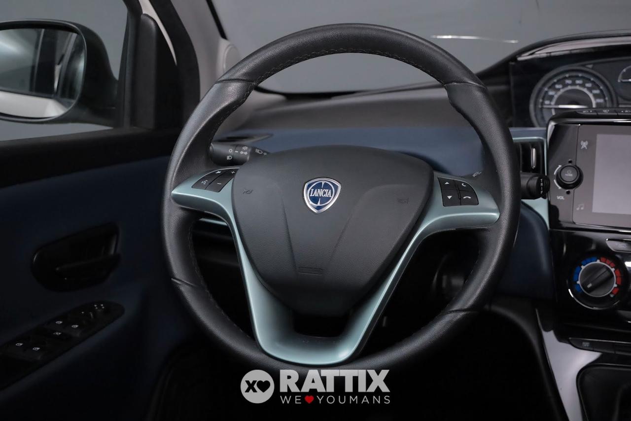 Lancia Ypsilon 1.0 Firefly Hybrid 70CV Platino