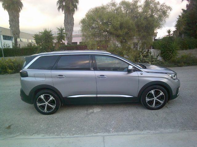 PEUGEOT 5008 BlueHDi 130 S&S Crossway