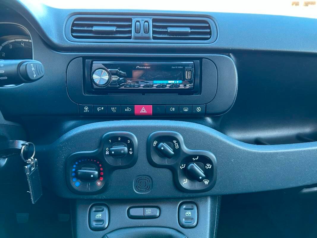 Fiat Panda III 1.0 firefly hybrid s&s 70cv 5p.ti