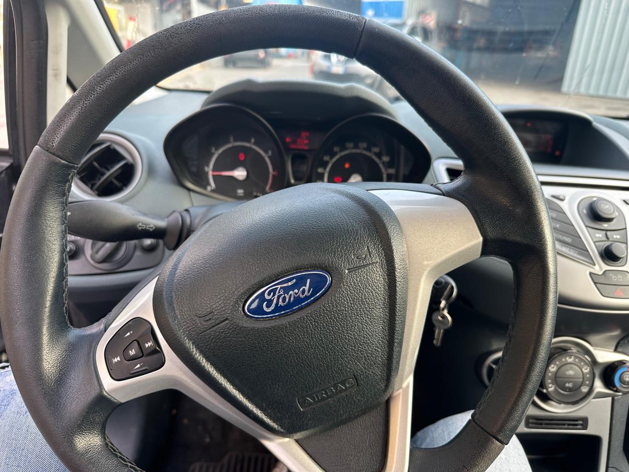 Ford Fiesta 1.2 82CV 3 porte Titanium