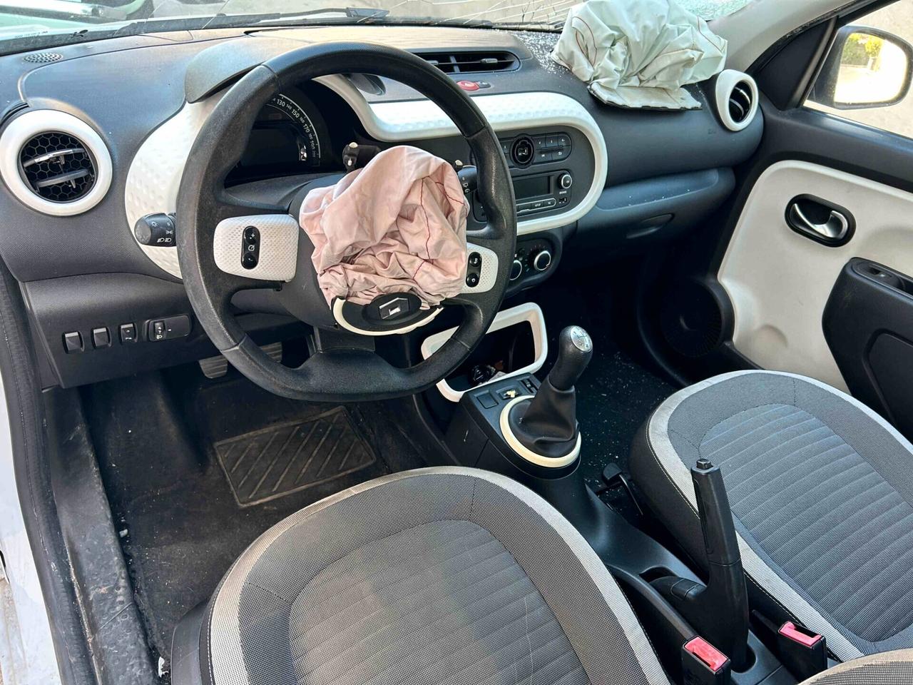 Renault Twingo 1.0 SCe 70CV - 2019 Incidentata