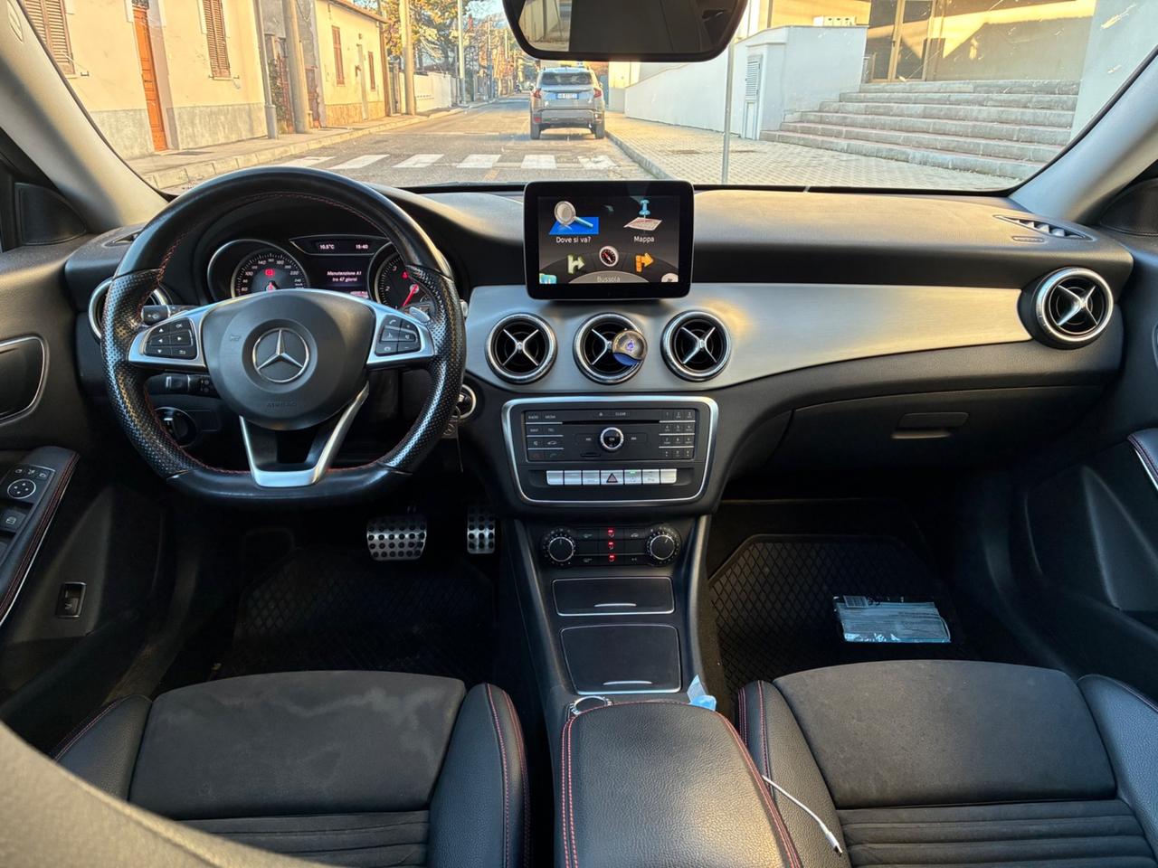 Mercedes-benz CLA 220 d Automatic Premium
