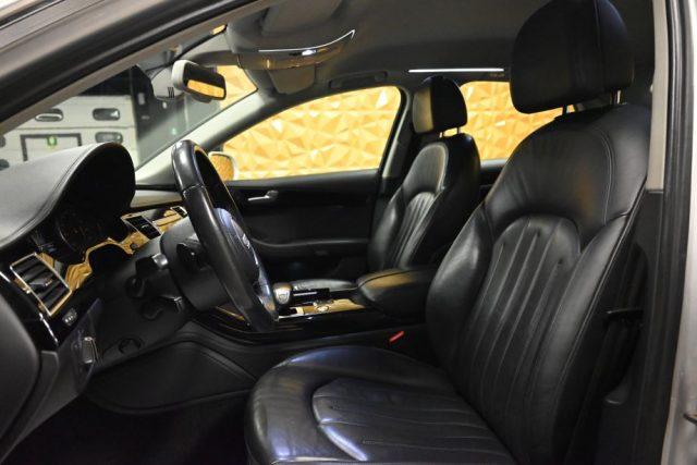 AUDI A8 V6 3.0 TDI Q.TIP.NAVI 20'BOSE TEL RISC.20"CAM FULL