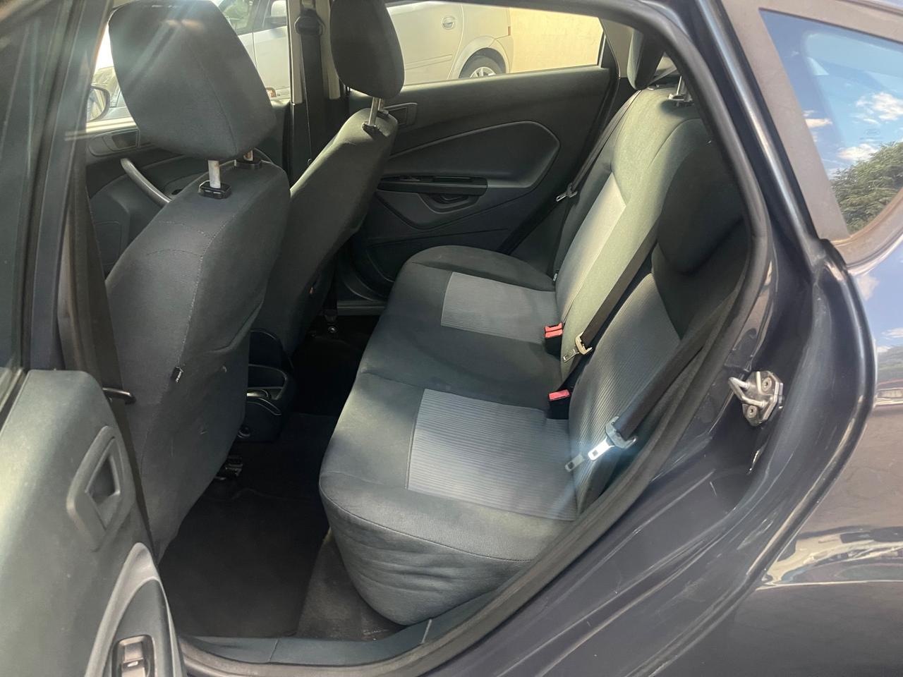 Ford Fiesta 1.4 TDCi 5p. Titanium