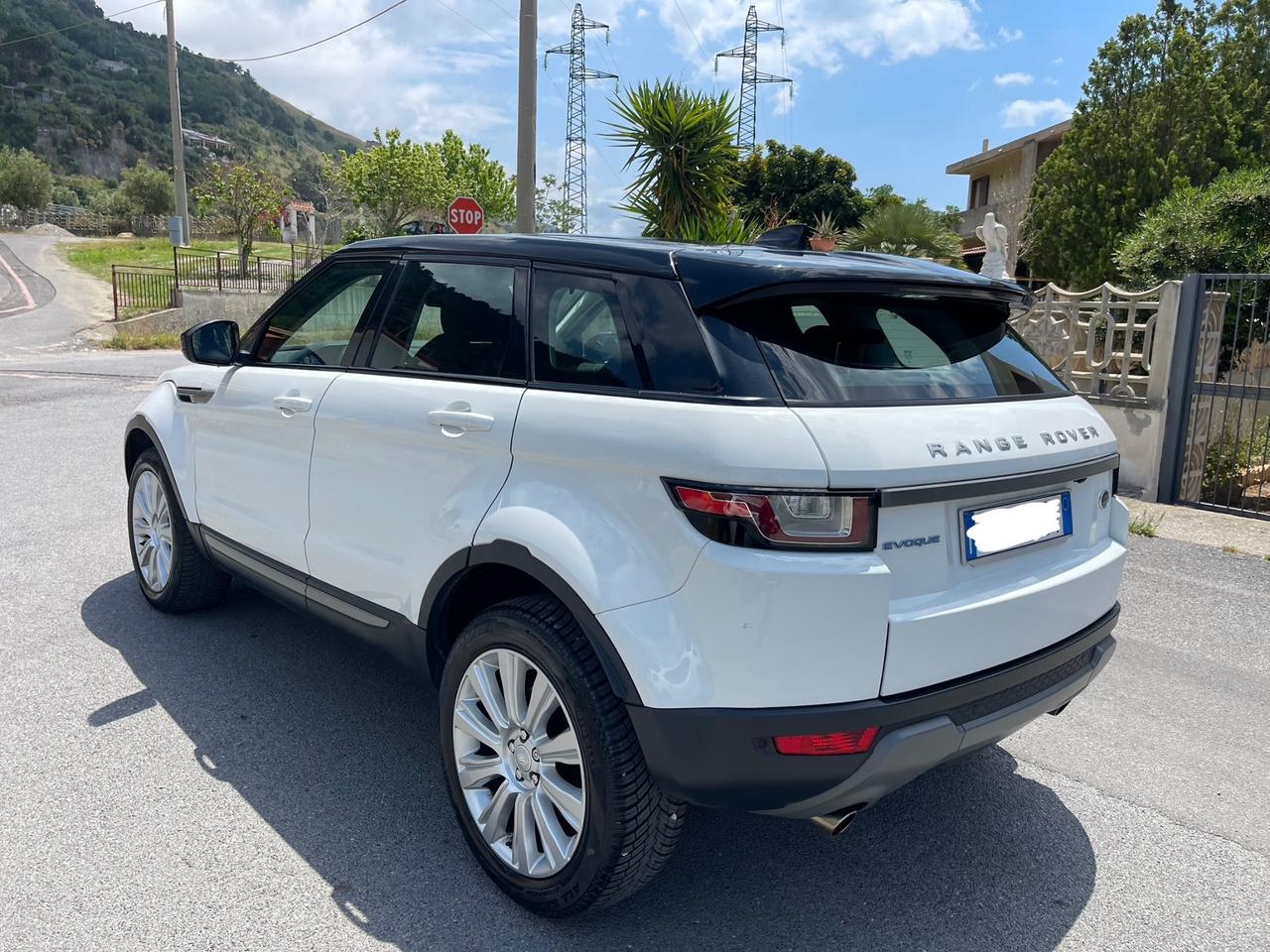 Land Rover Range Evoque 2.0 TD4 150 CV 5p. SE Dynamic