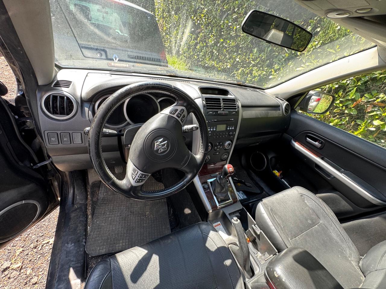 Suzuki Grand Vitara 1.9 DDiS 5 porte Executive ( Motore rumoroso)