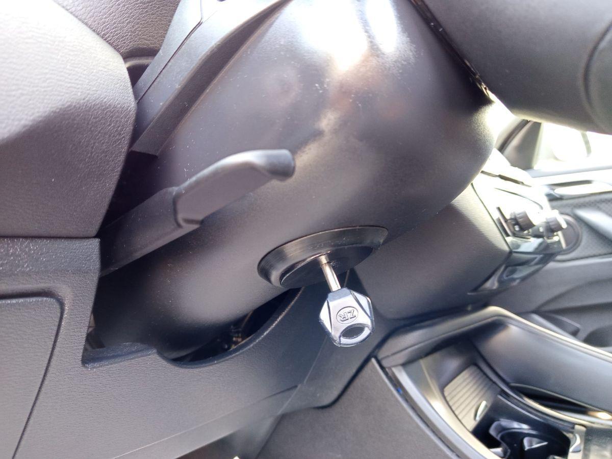 BMW X1 sDrive16d Business NAV/TETTO/RETROC