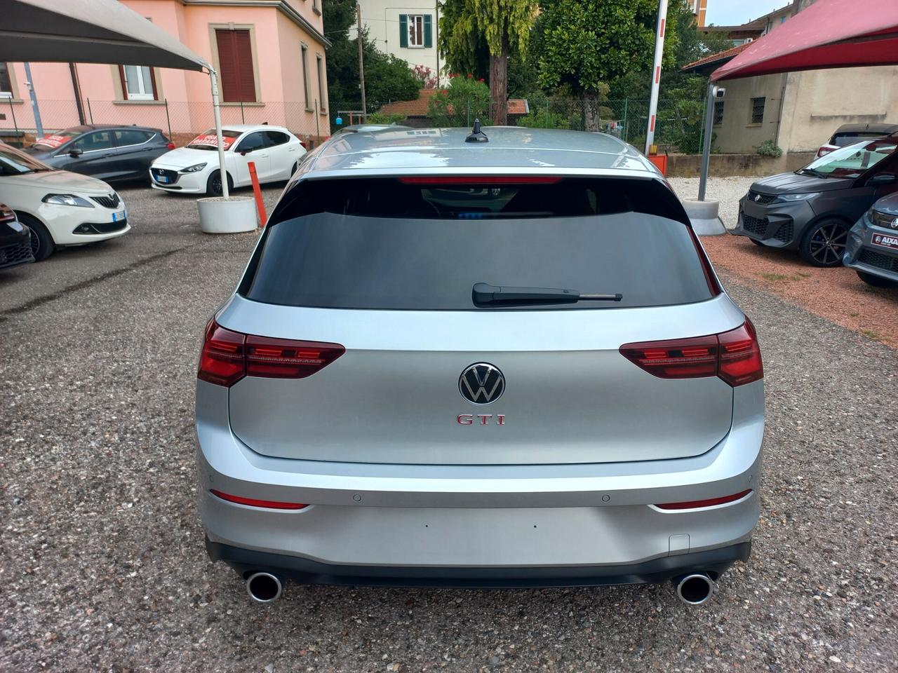 Volkswagen Golf GTI 2.0 TSI DSG