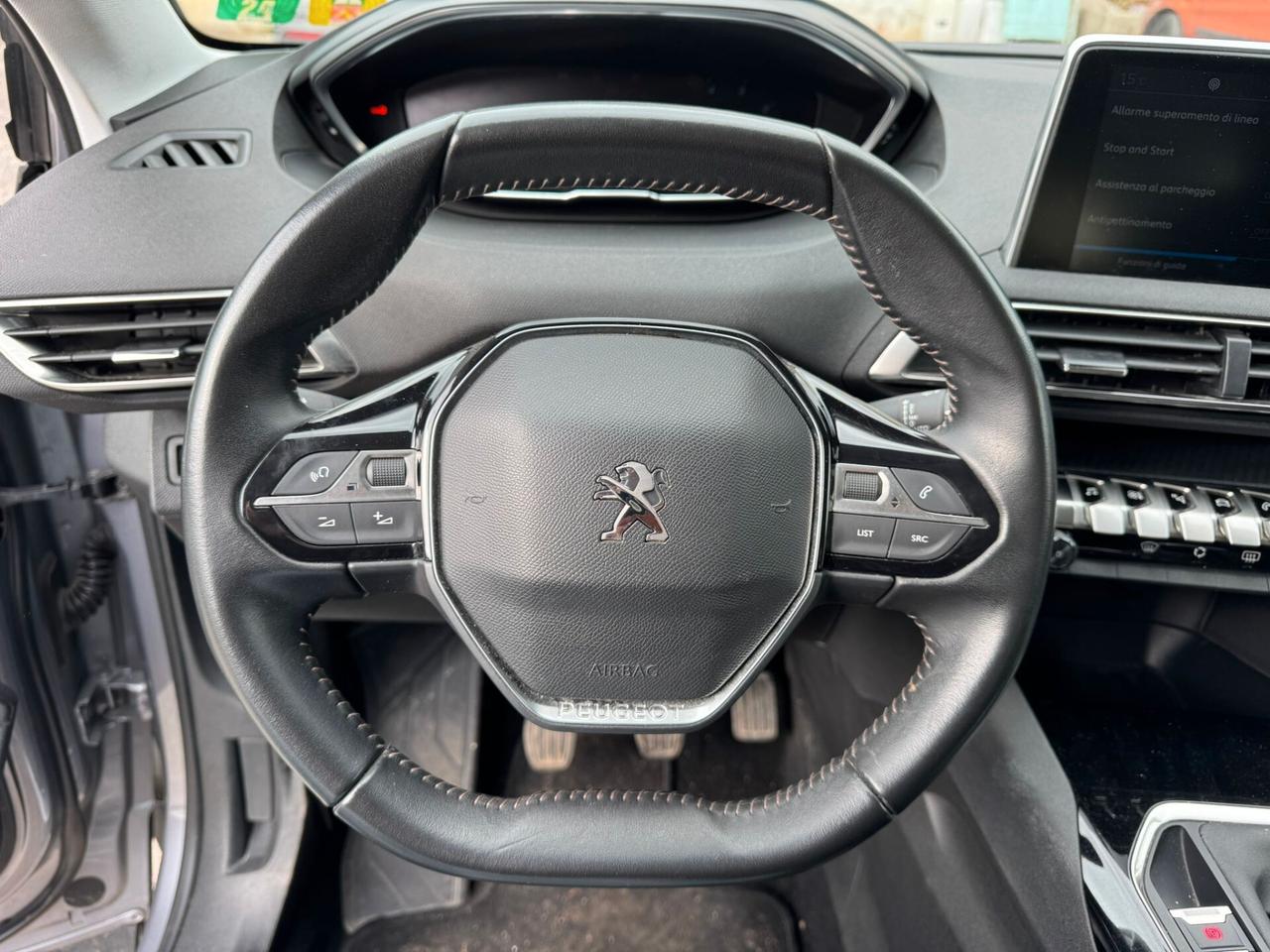 Peugeot 5008 7 POSTI – GARANZIA 12 MESI TAGLIANDATA PERFETTA PER FAMIGLIA