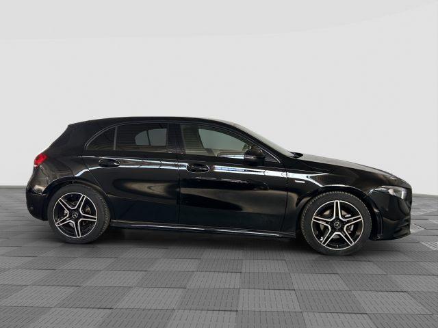 MERCEDES-BENZ A 180 A 180 d Automatic Premium