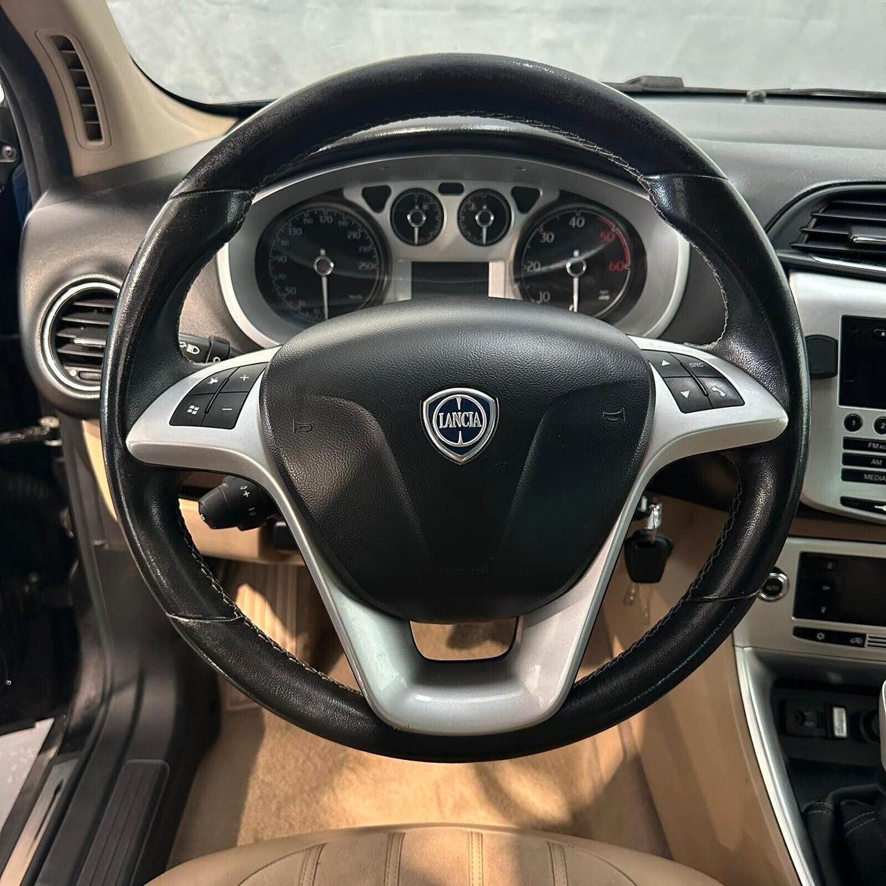 Lancia Delta 1.6 MJT DPF 105 CV Gold