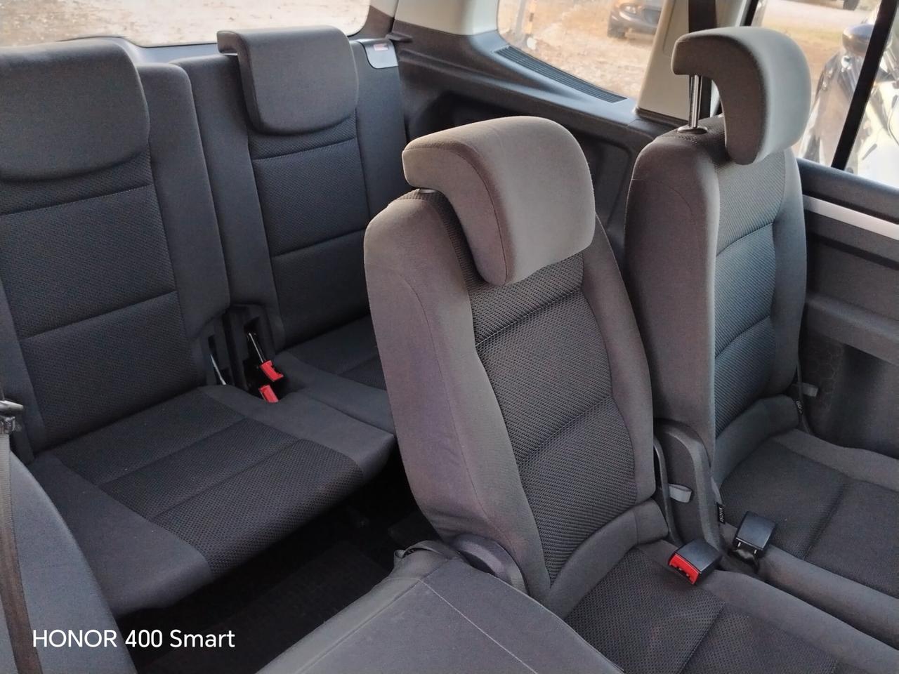 Volkswagen Touran Business 1.6 TDI Comfortline 7 POSTI!!!