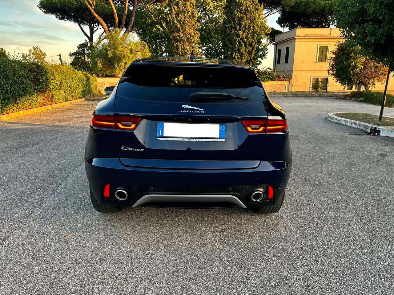 Jaguar E-Pace 2.0 I4 200 CV R-Dynamic OTTIME CONDIZIONI