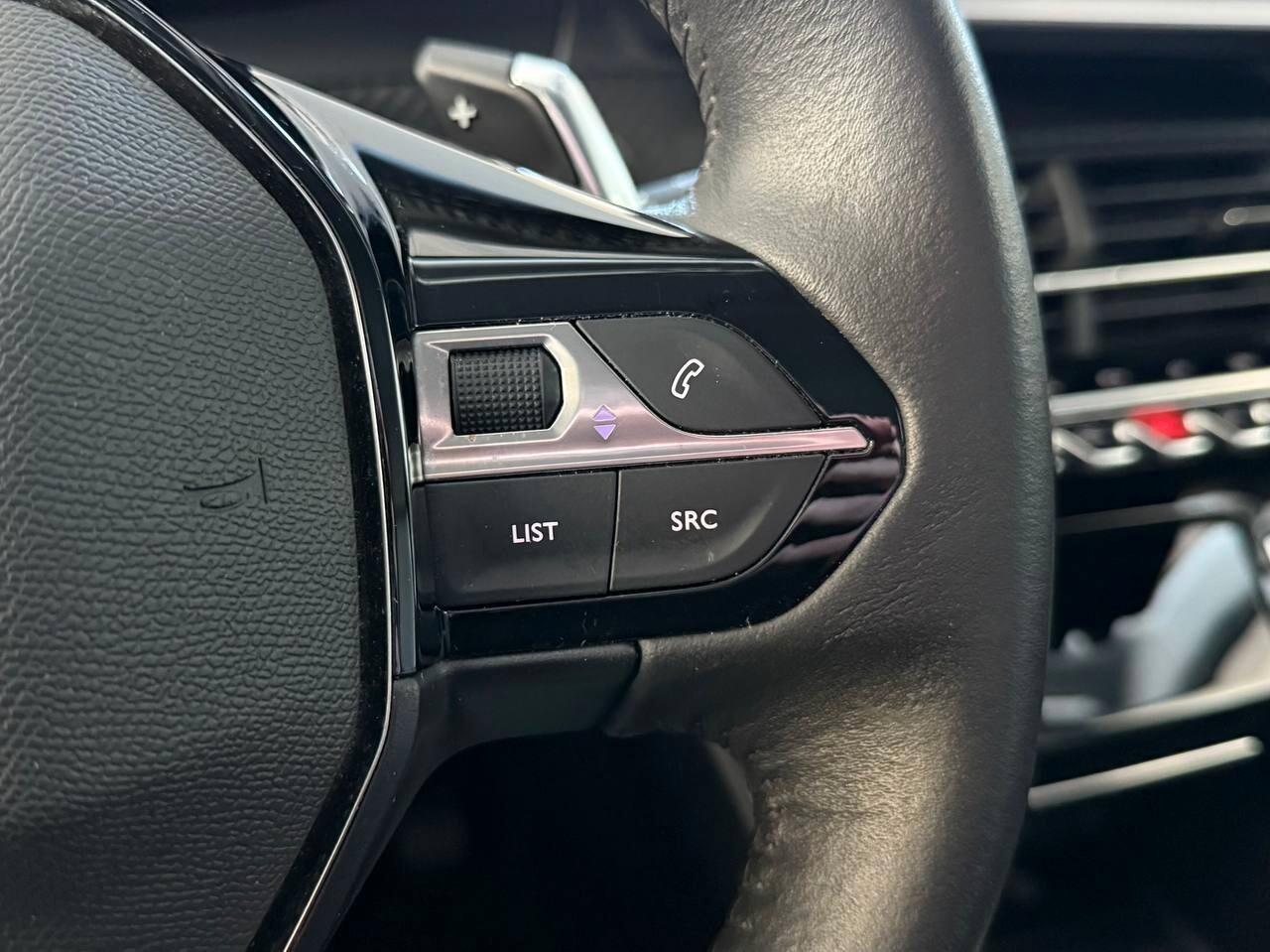 Peugeot 2008 BlueHDi 130 S&S EAT8 Allure Pack