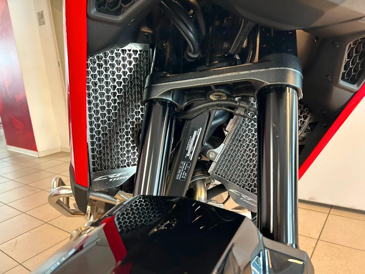 Africa Twin CRF 1100L ES (2024 - 26)