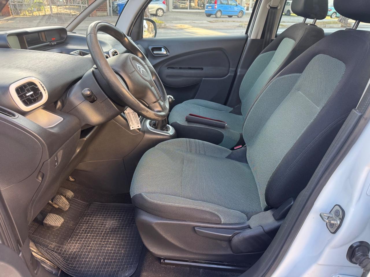 Citroen C3 Picasso 1.6 HDi neopaten garanzia 12 mesi