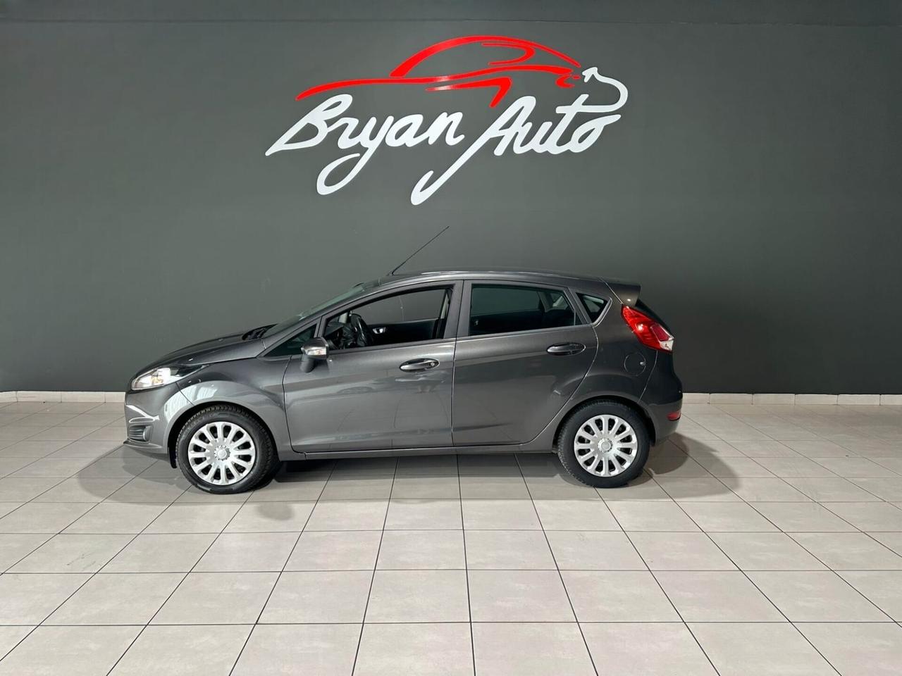 Ford Fiesta 1.5 TDCi 75CV 5 porte Black & White Edition
