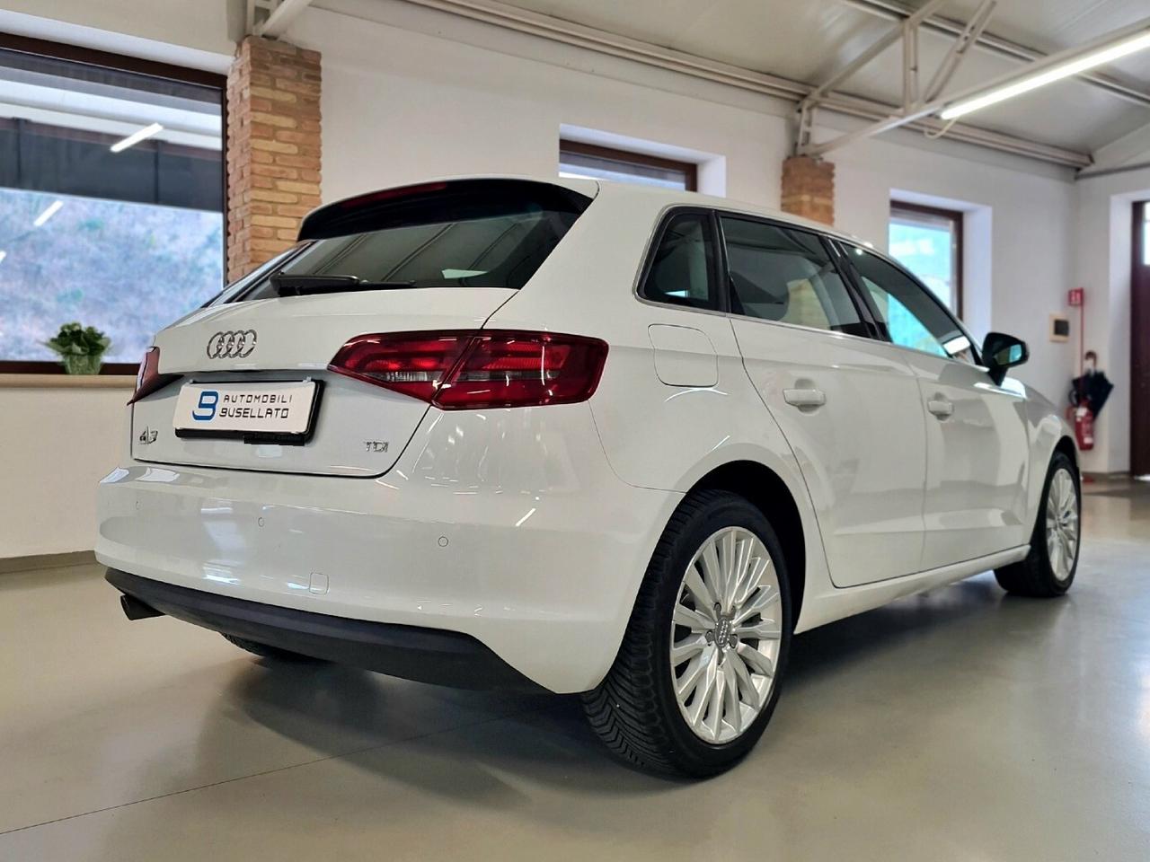 Audi A3 SPB 1.6 TDI ultra Attraction