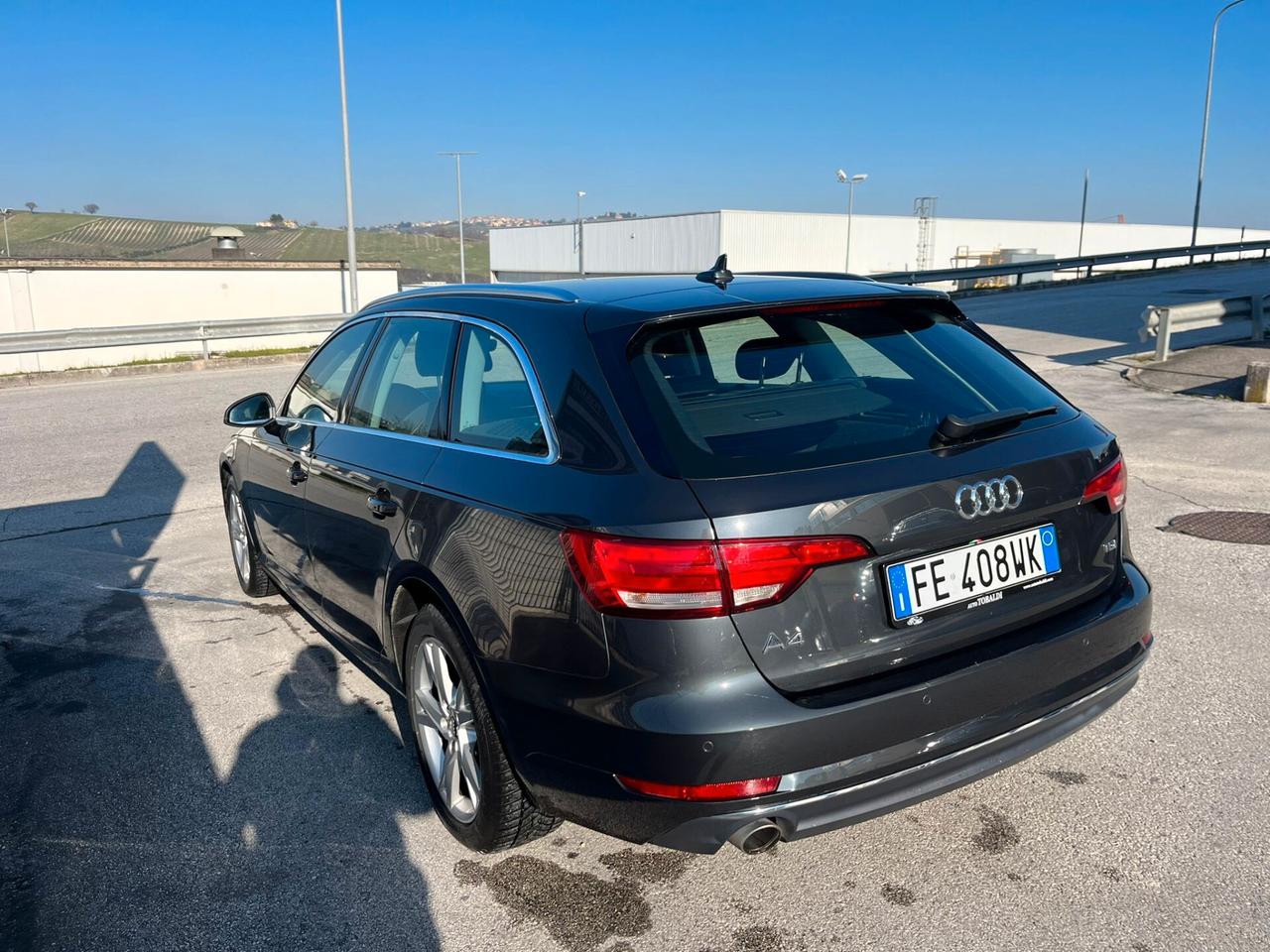 Audi A4 2.0 TDI 150 CV S tronic Business Sport