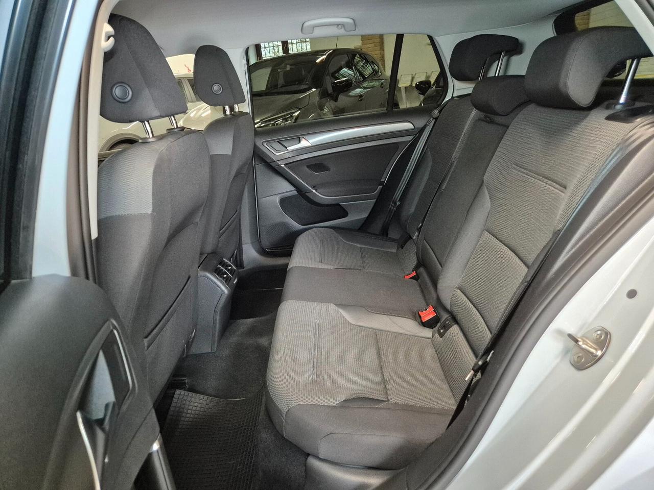 Volkswagen Golf 1.4 TSI 125 CV DSG 5p. Highline BlueMotion Technology