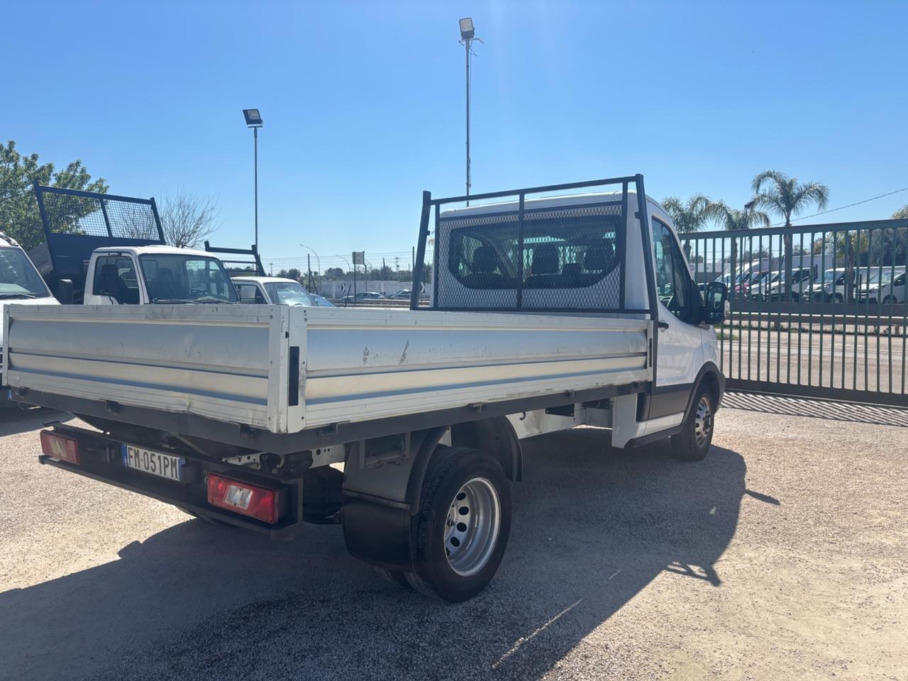 Ford Transit cassone fisso - 2017 - 2.0