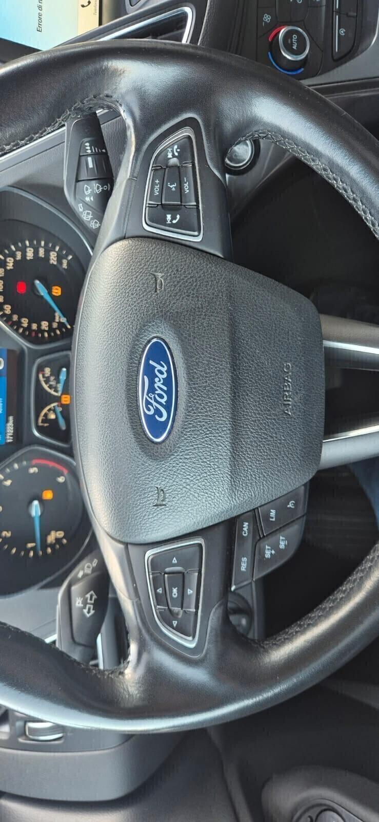 Ford C-Max 1.5 TDCi 120CV Titanium-2018-