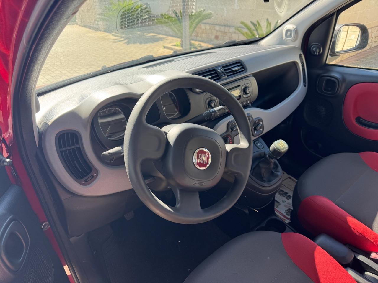 Fiat Panda 0.9 TwinAir Turbo Natural Power Lounge