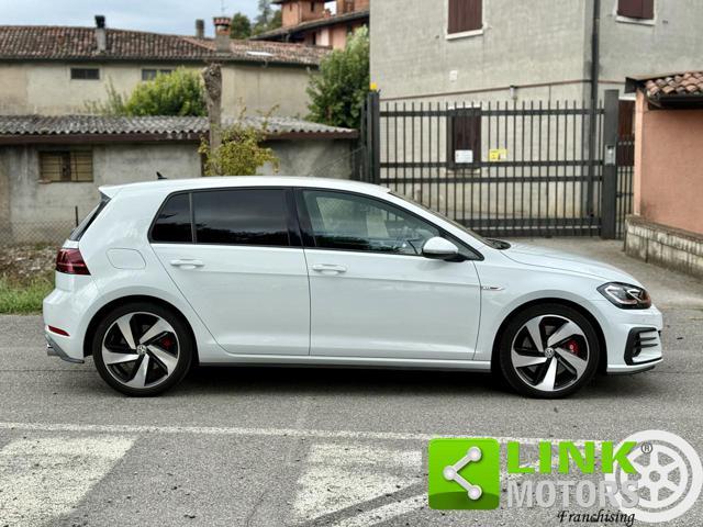 VOLKSWAGEN Golf GTI PERFORMANCE