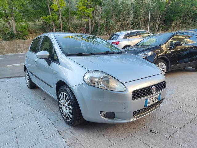 FIAT Grande Punto 1.3 MJT 75 CV 5 porte Dynamic
