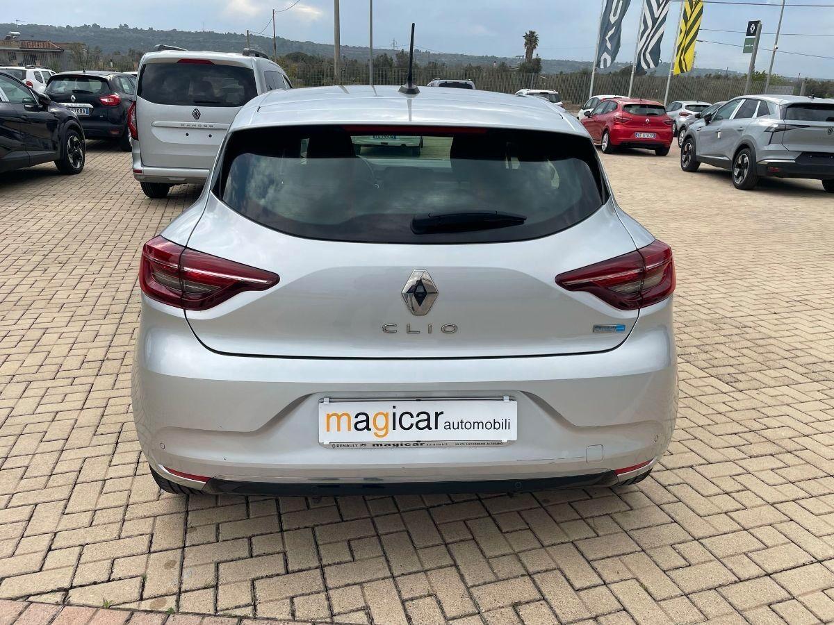 Renault Clio Full Hybrid E-Tech 140 CV 5 porte Intens